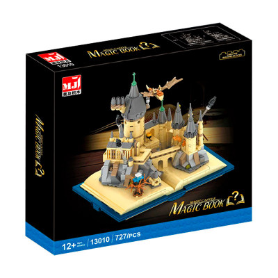 Конструктор Волшебная книга: Замок Хогвартс  Гарри Поттер 727 деталей 13010