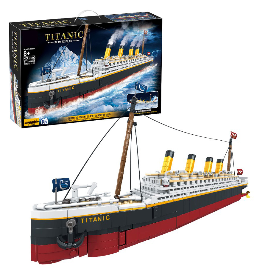 Конструктор Круизный лайнер Титаник 1507 деталей 9099